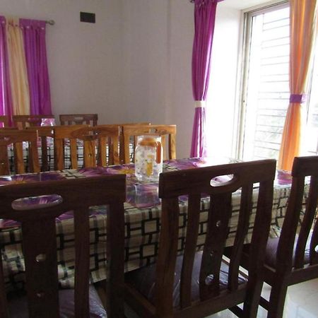 Staymaker Hotel Sannidhyo ชานตี นิเคทัน ภายนอก รูปภาพ